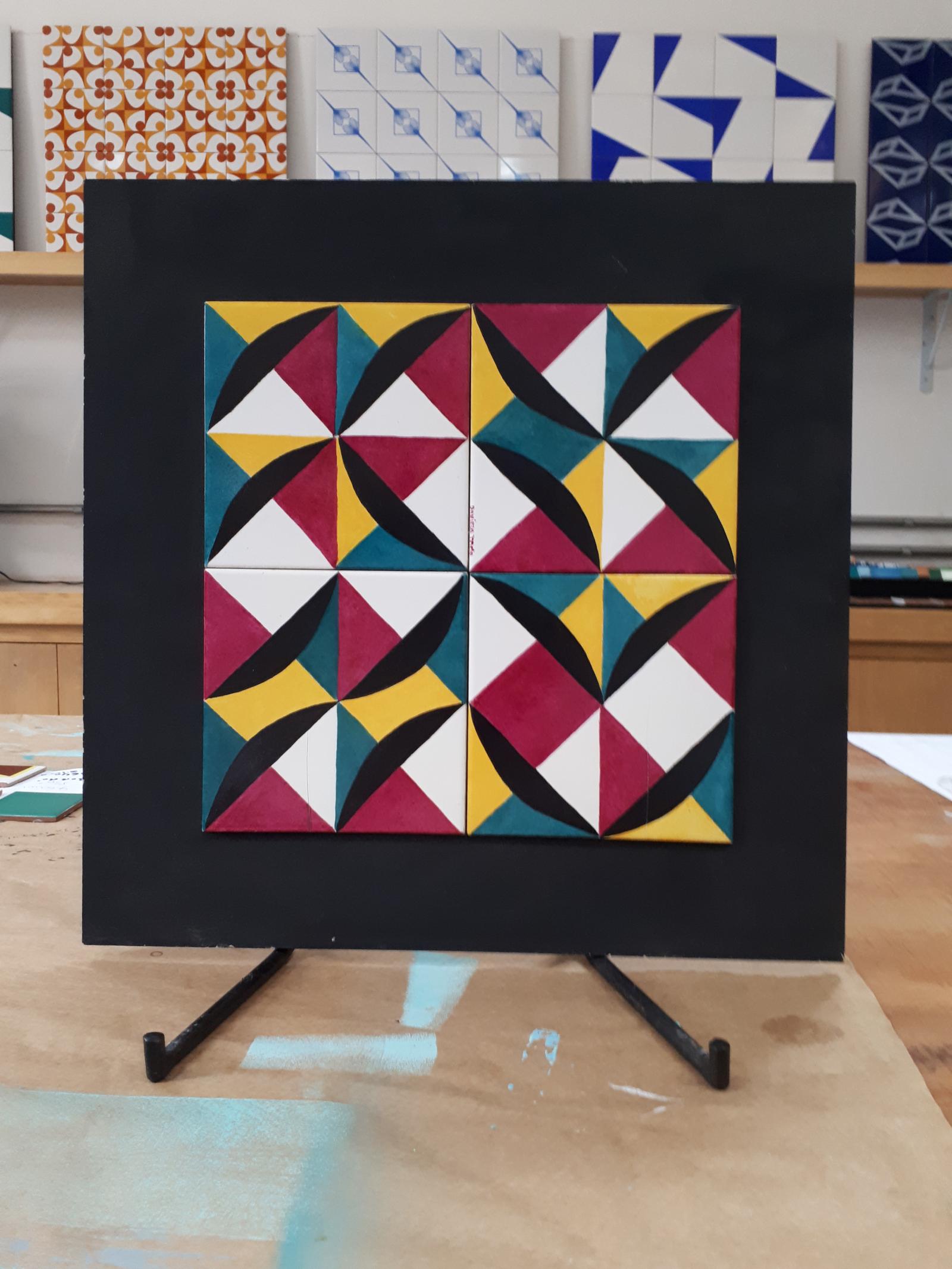 Painel pintado a mão