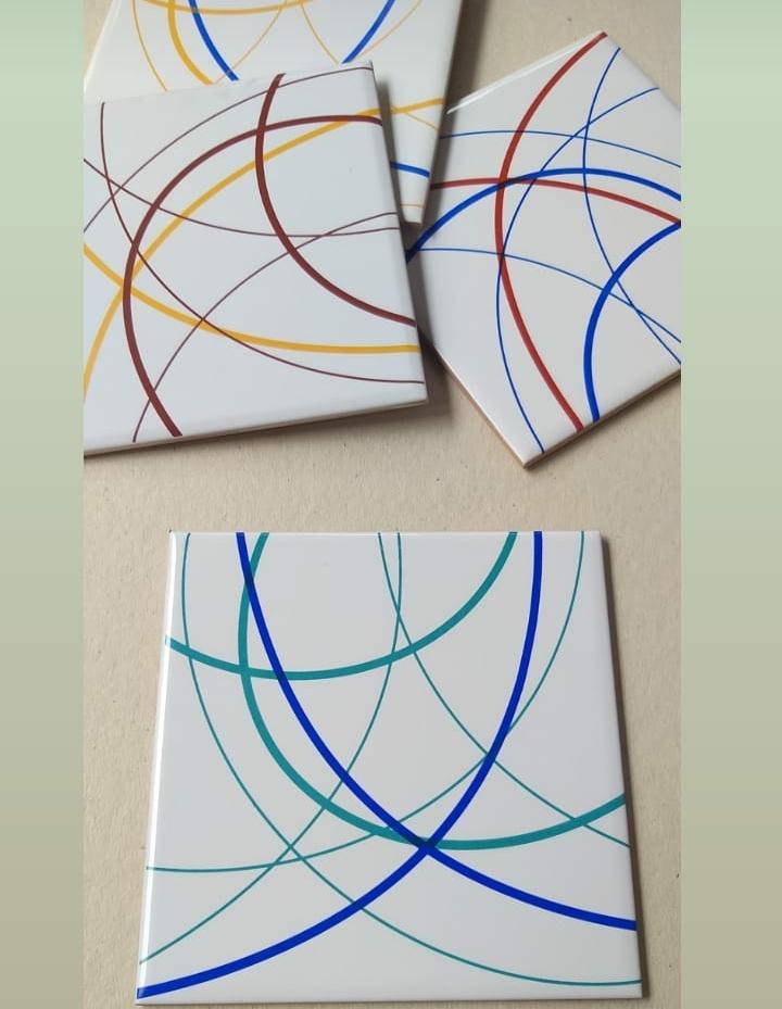 Bancada com azulejos Traços