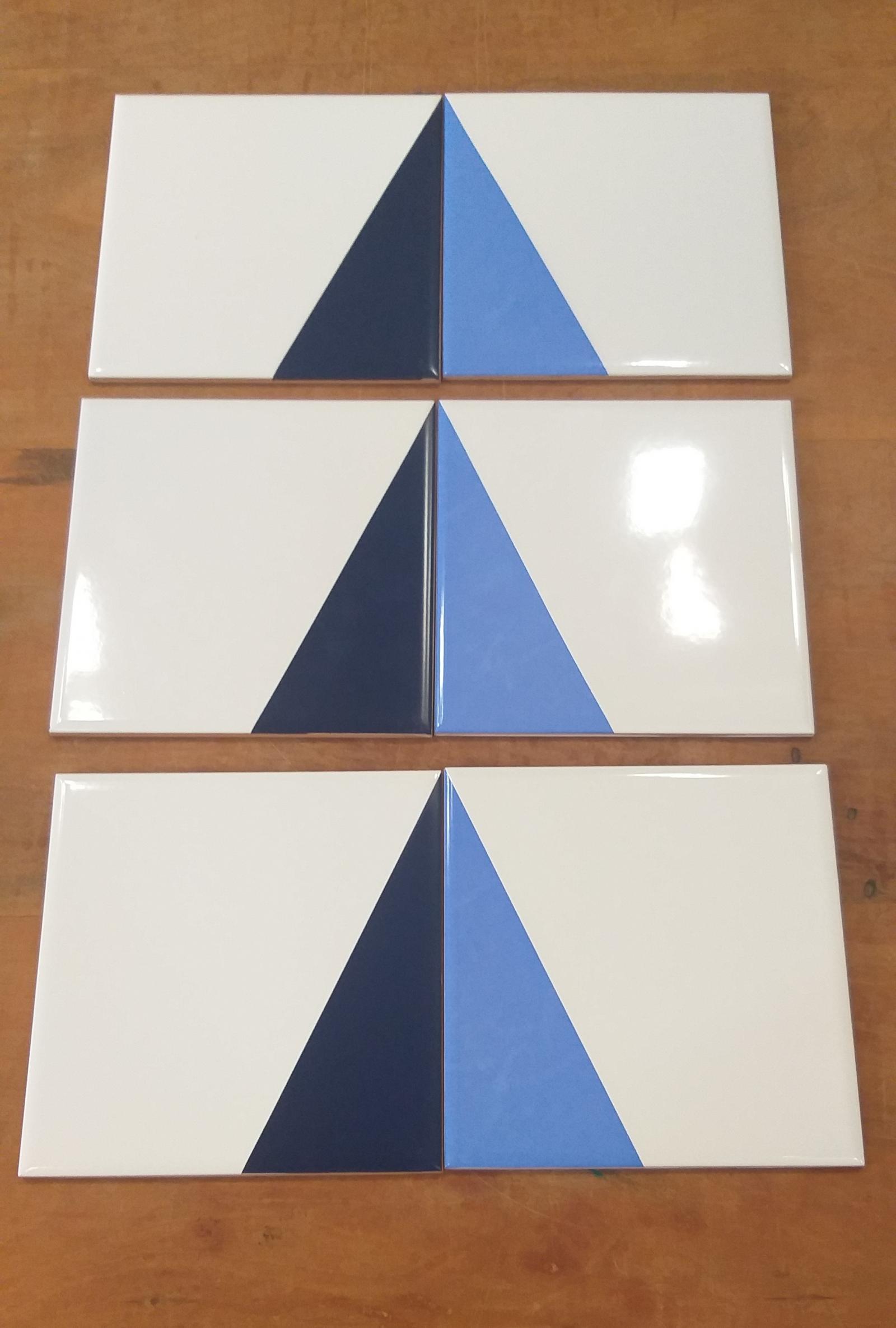 Azulejos GEO em tons de azul