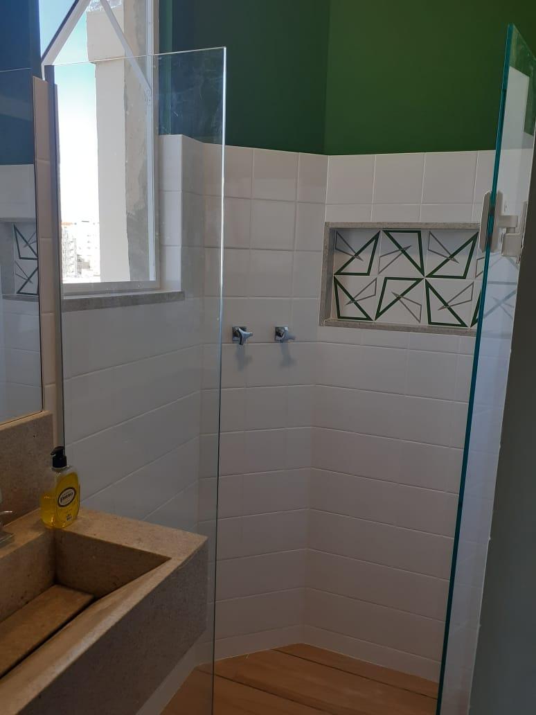 Banheiro com azulejo BOSSA